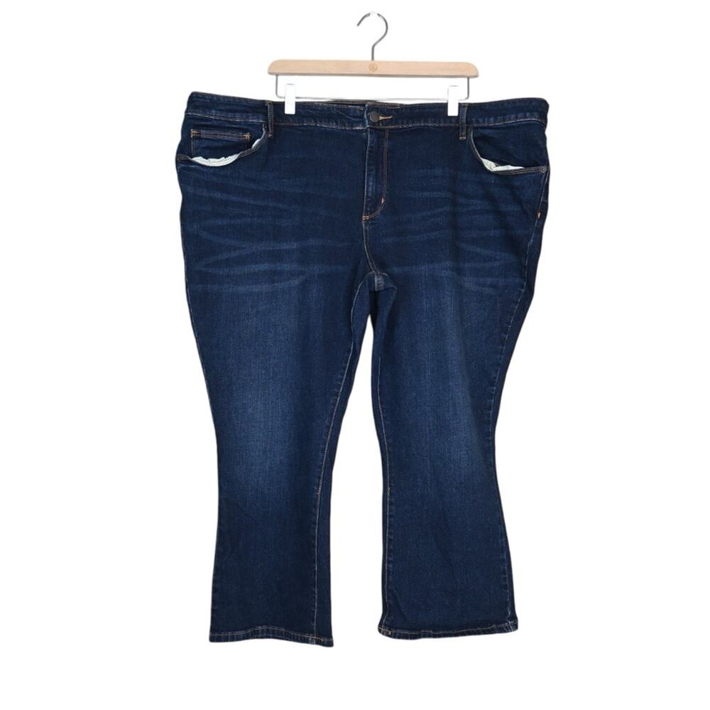 Universal Thread Women's Plus 26W Kick Boot Crop Jeans